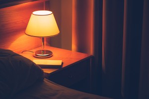Menentukan Fungsi Lampu Di Kamar Tidur